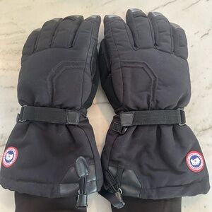 Canada Goose Black Arctic Program Gloves